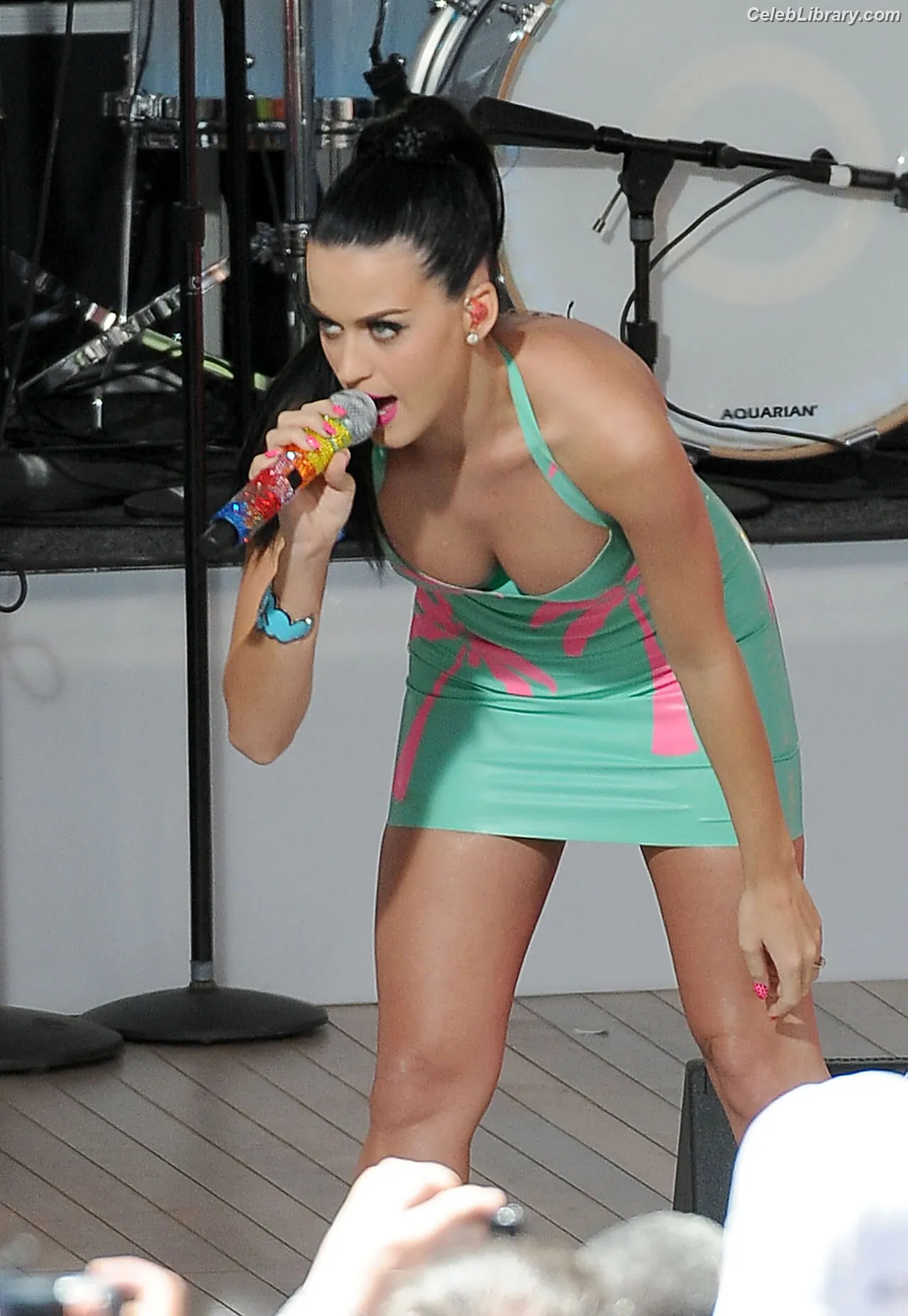 Katy Perry photo 17 of 1939