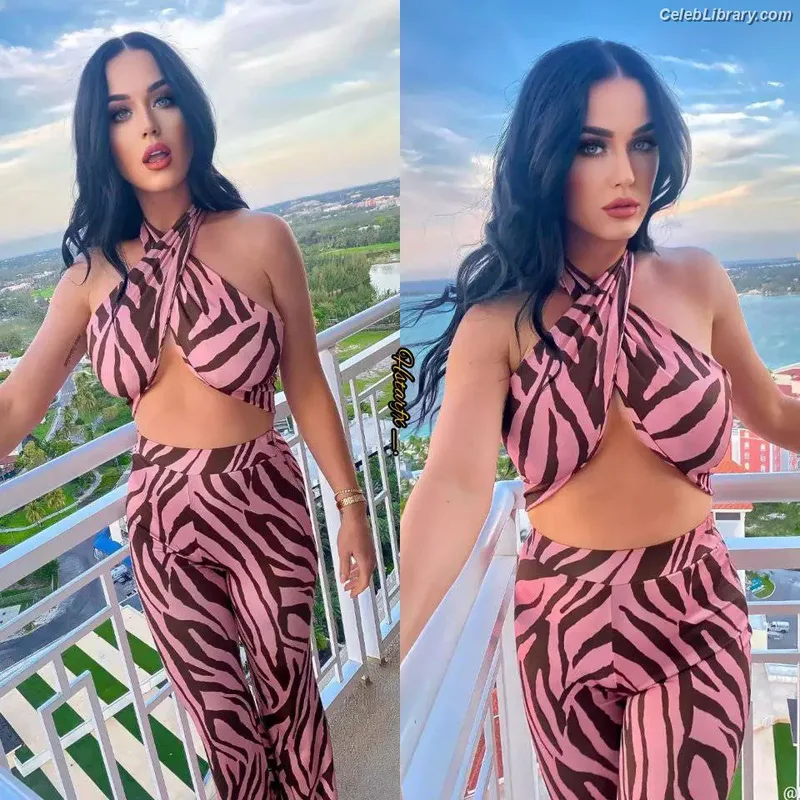 Katy Perry photo 15 of 1940