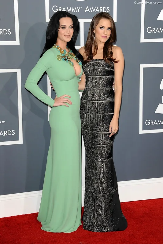 Katy Perry photo 20 of 1940