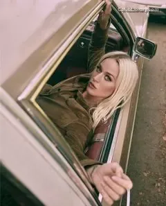 Katy Perry photo 9 of 1940