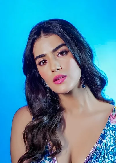 Kavya Thapar