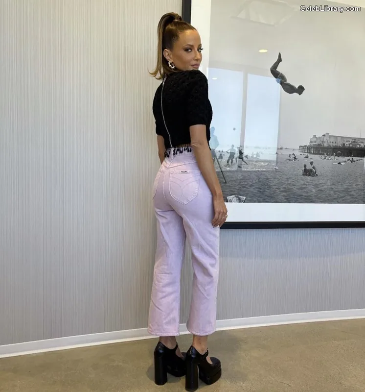 Kay Adams photo 22 of 247