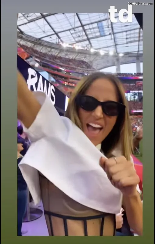 Kay Adams photo 1 of 247