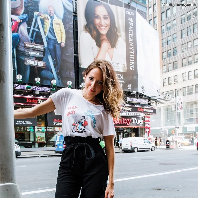 Kay Adams photo 5 of 247