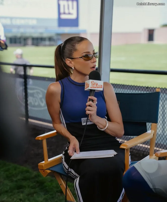 Kay Adams photo 21 of 247