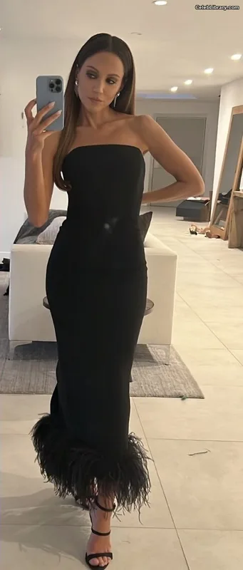Kay Adams photo 5 of 247