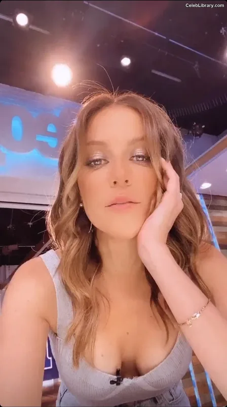 Kay Adams photo 22 of 247
