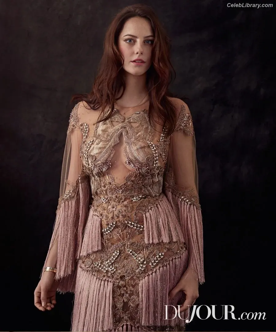 Kaya Scodelario photo 3 of 270