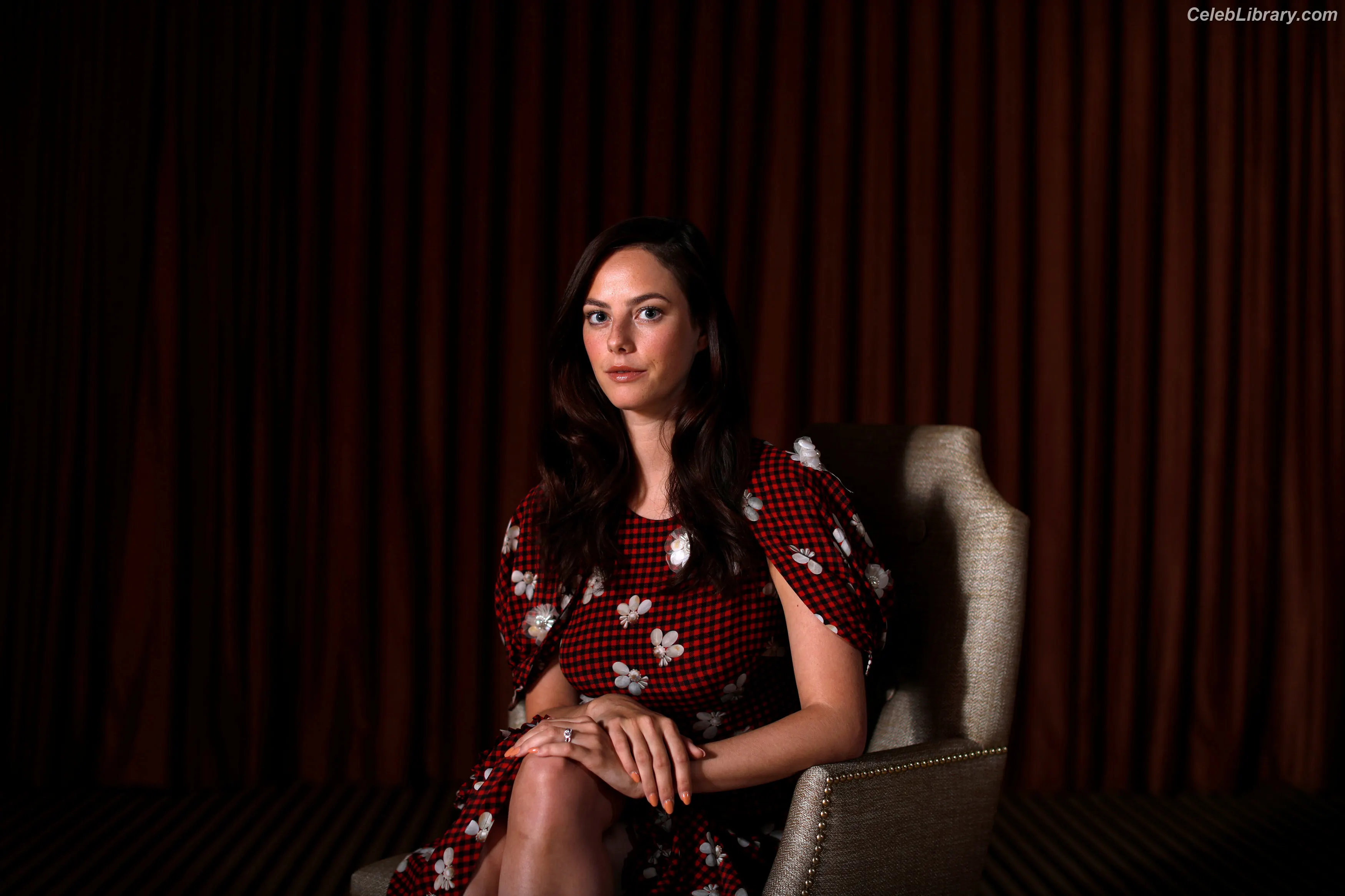 Kaya Scodelario photo 10 of 270