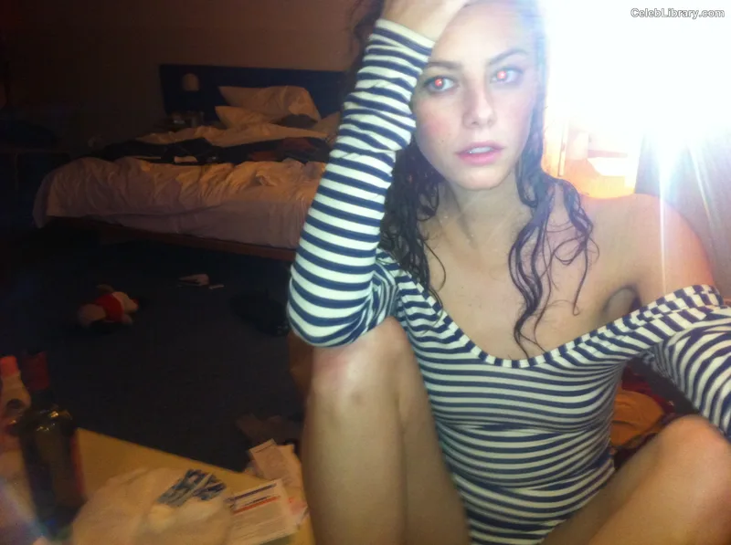 Kaya Scodelario photo 24 of 271
