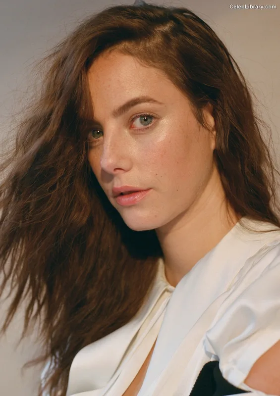 Kaya Scodelario photo 11 of 271