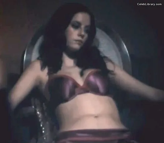 Kaya Scodelario photo 13 of 271