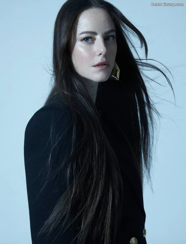 Kaya Scodelario photo 21 of 271