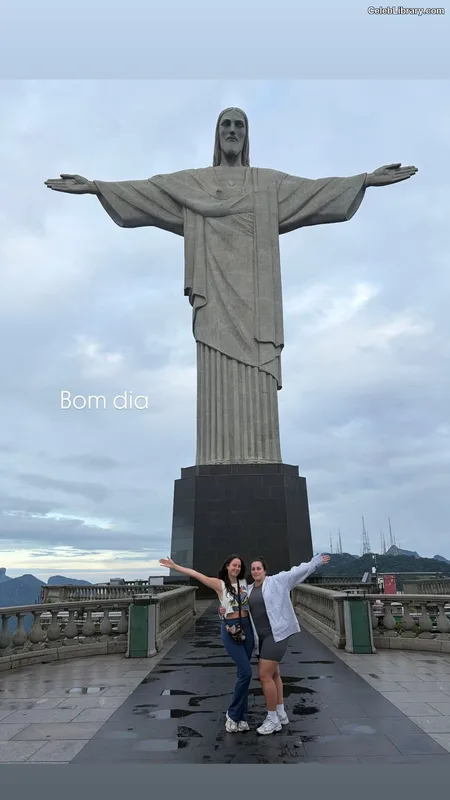 Kaya Scodelario photo 10 of 271
