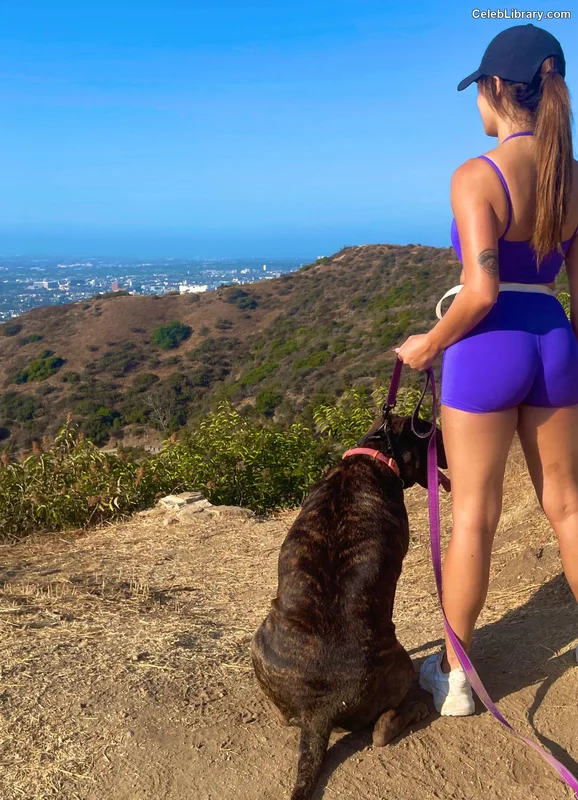 Kayla Braxton photo 16 of 545