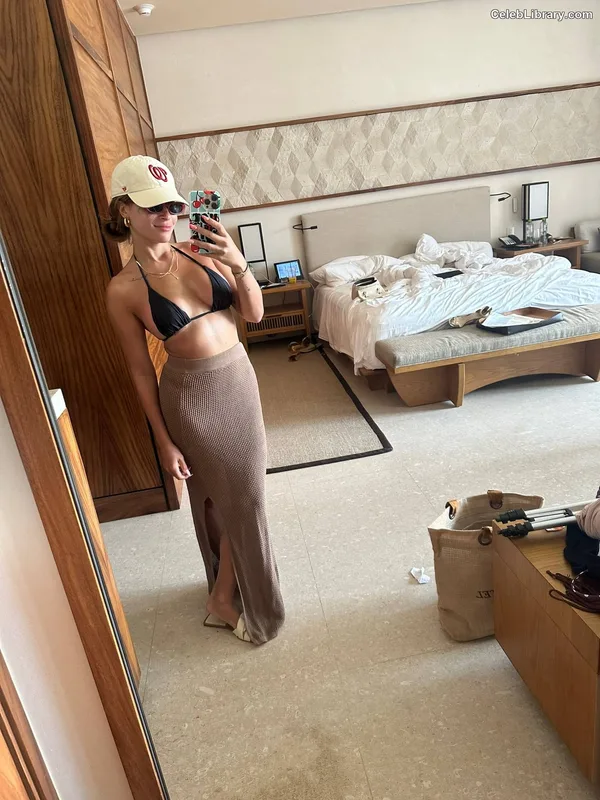 Kayla Braxton photo 21 of 545