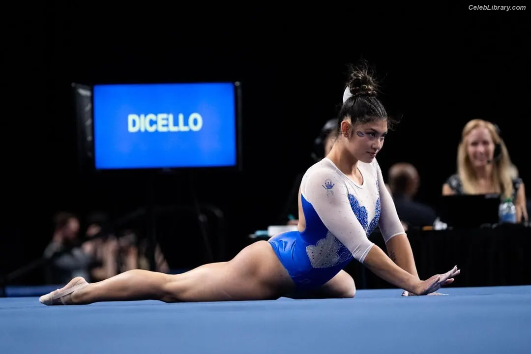 Kayla DiCello photo 1 of 418