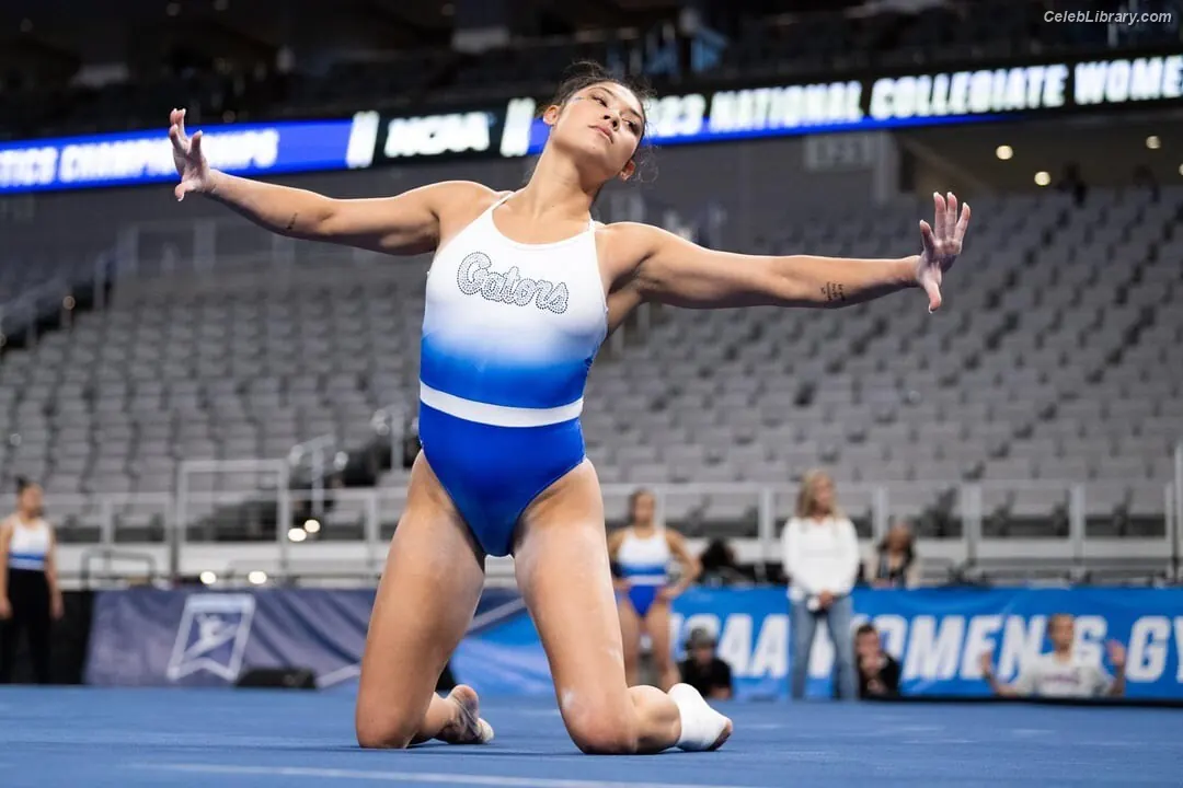 Kayla DiCello photo 6 of 418