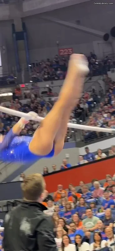 Kayla DiCello photo 10 of 419