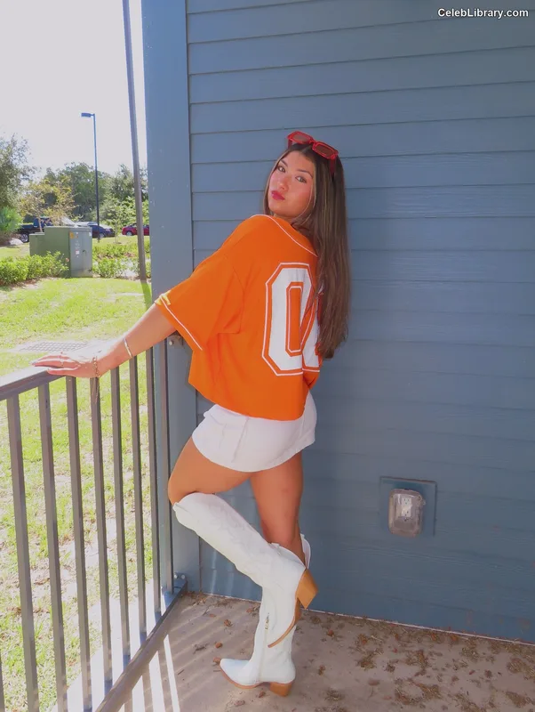 Kayla DiCello photo 9 of 419