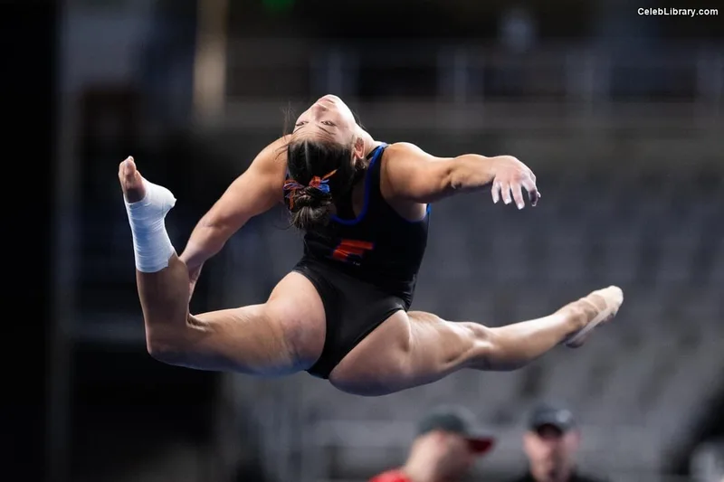 Kayla DiCello photo 14 of 419