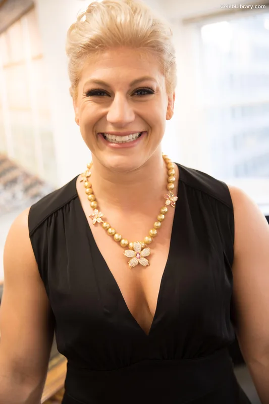 Kayla Harrison photo 3 of 44
