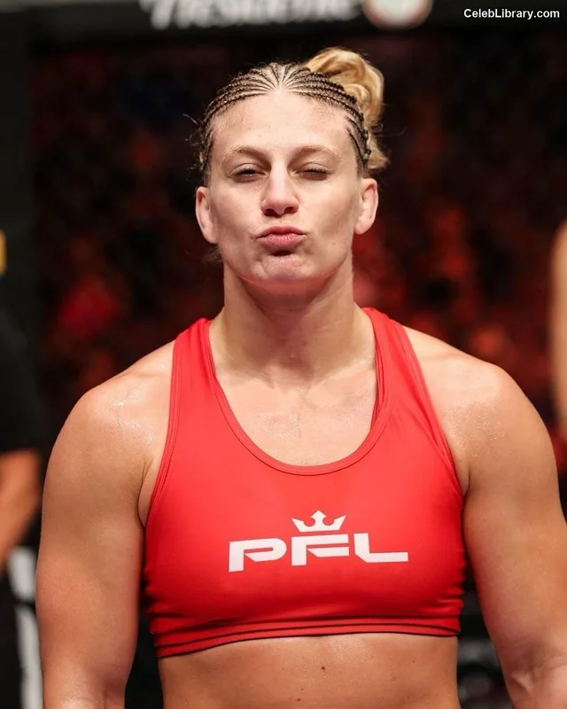 Kayla Harrison photo 22 of 44