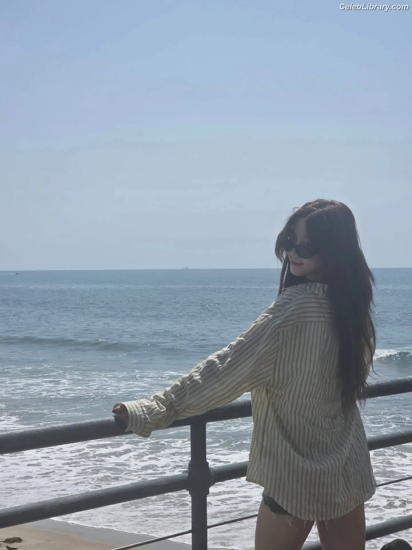 Kazuha Nakamura 中村 一葉 LESSERAFIM photo 16 of 459