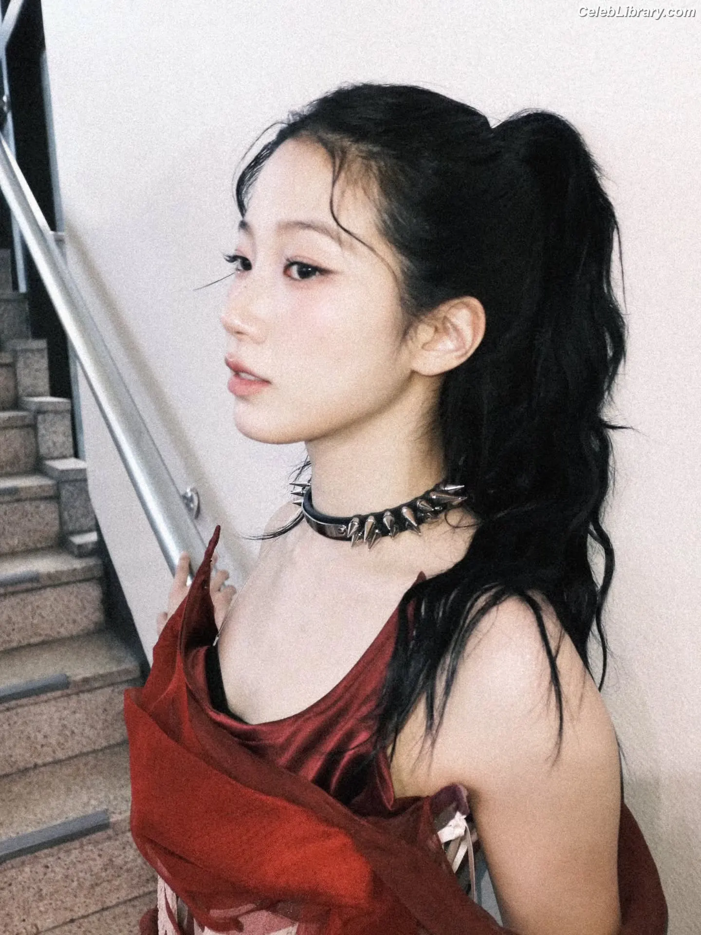 Kazuha Nakamura 中村 一葉 LESSERAFIM photo 2 of 459