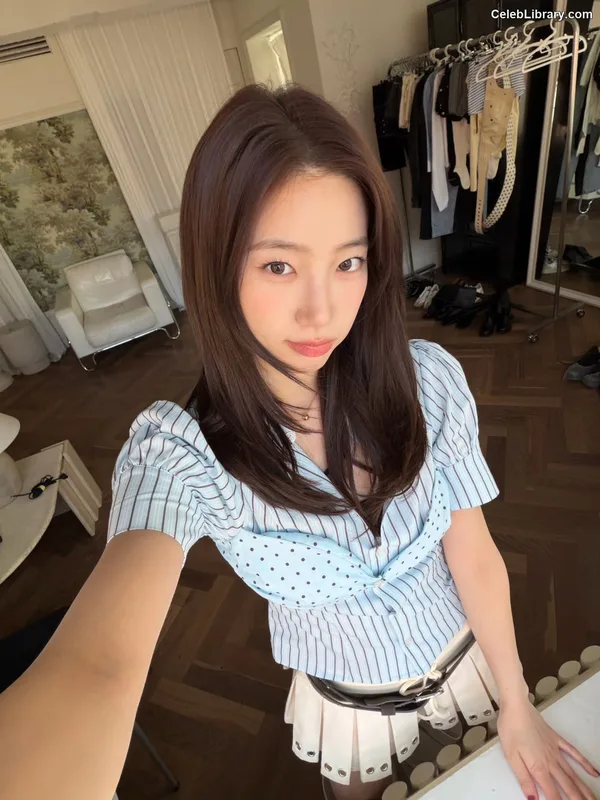 Kazuha Nakamura 中村 一葉  LESSERAFIM photo 14 of 460