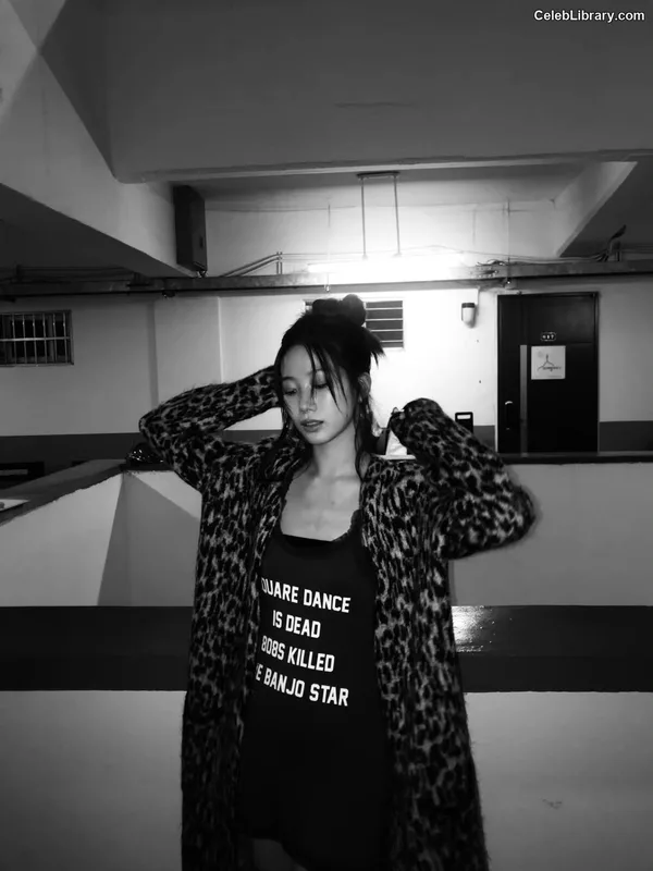 Kazuha Nakamura 中村 一葉  LESSERAFIM photo 9 of 460