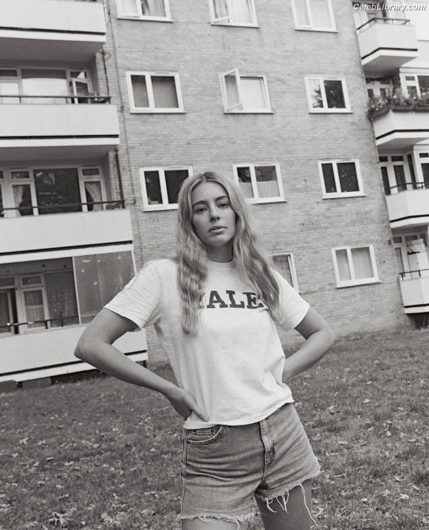 Keeley Hazell photo 4 of 1480