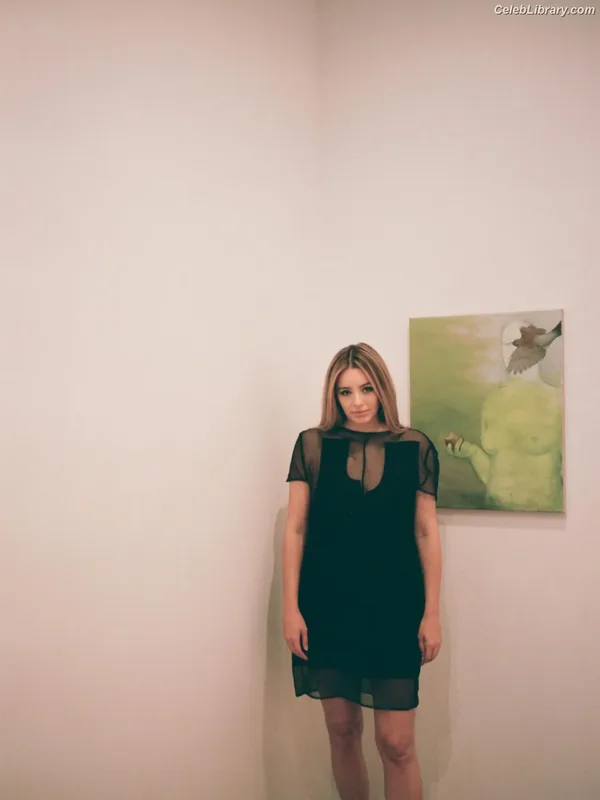Keeley Hazell photo 14 of 1481