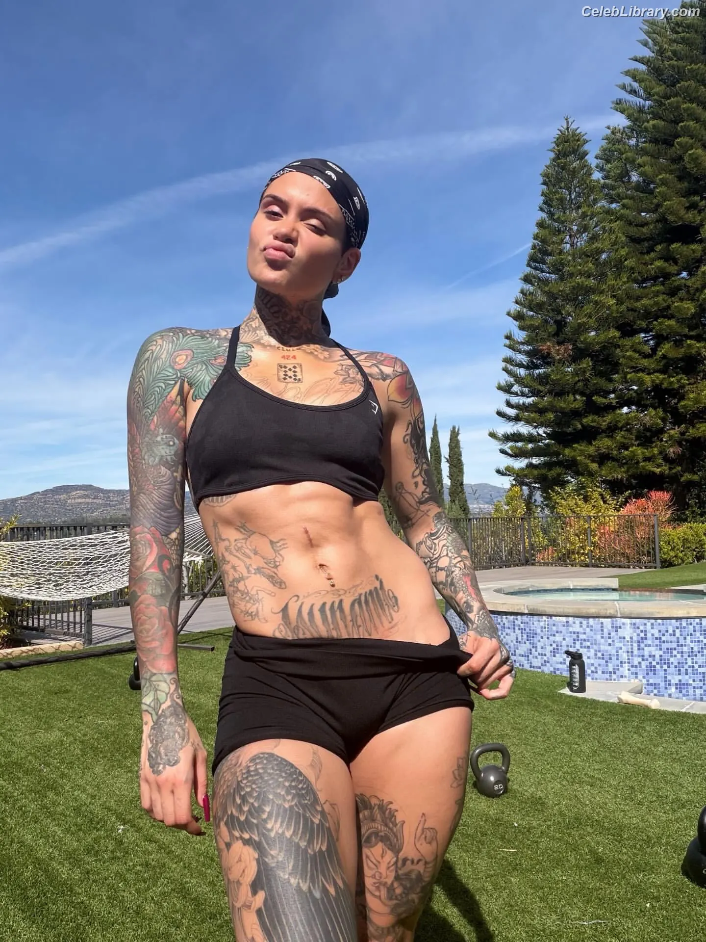 Kehlani photo 17 of 592