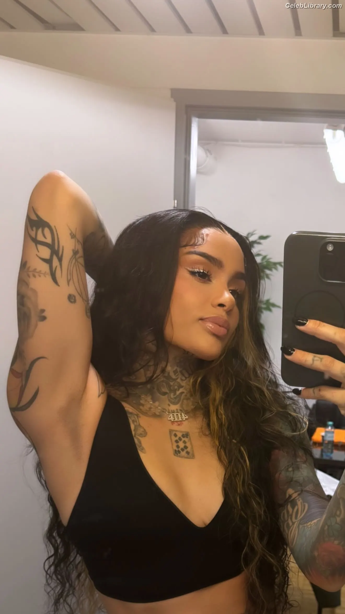Kehlani photo 17 of 592