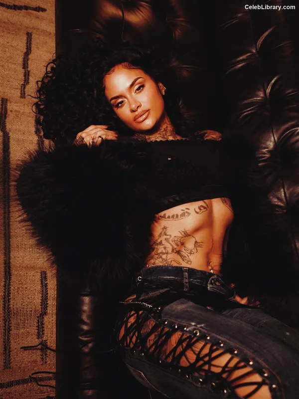 Kehlani photo 19 of 593