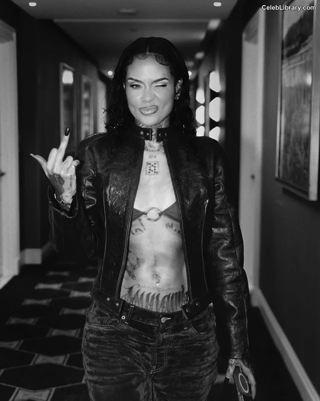 Kehlani photo 21 of 593