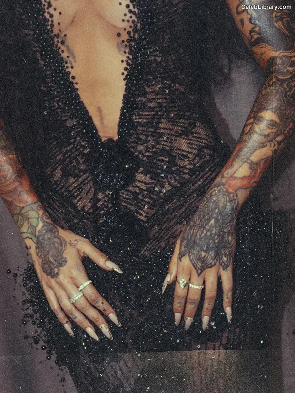 Kehlani photo 14 of 593