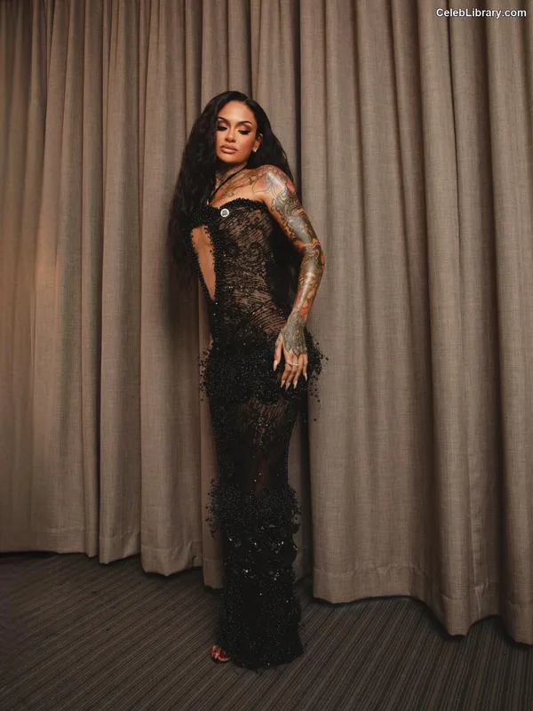 Kehlani photo 16 of 593