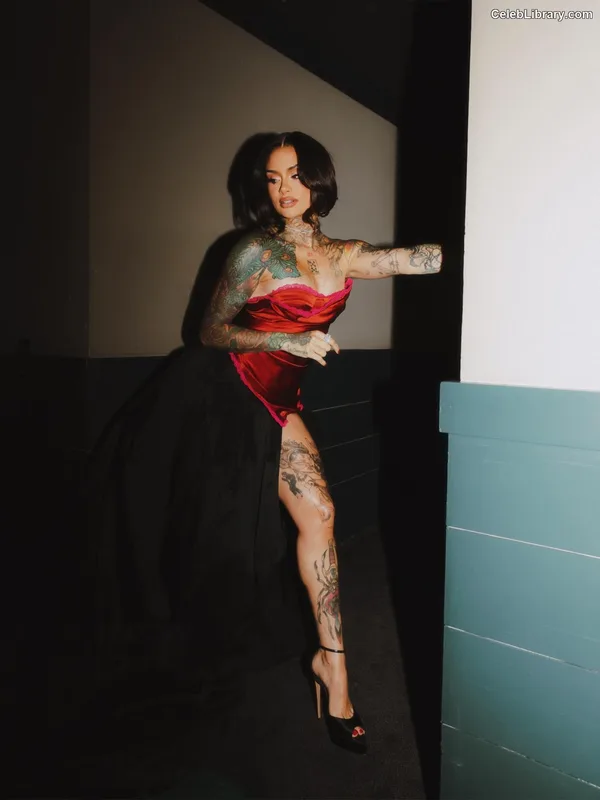 Kehlani photo 14 of 593