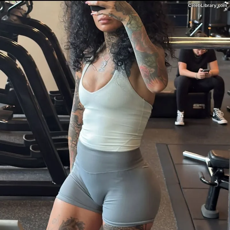 Kehlani photo 16 of 593