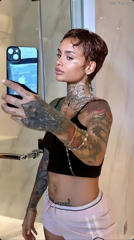 Kehlani photo 10 of 593