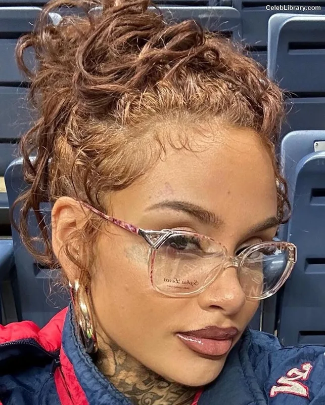 Kehlani photo 3 of 593