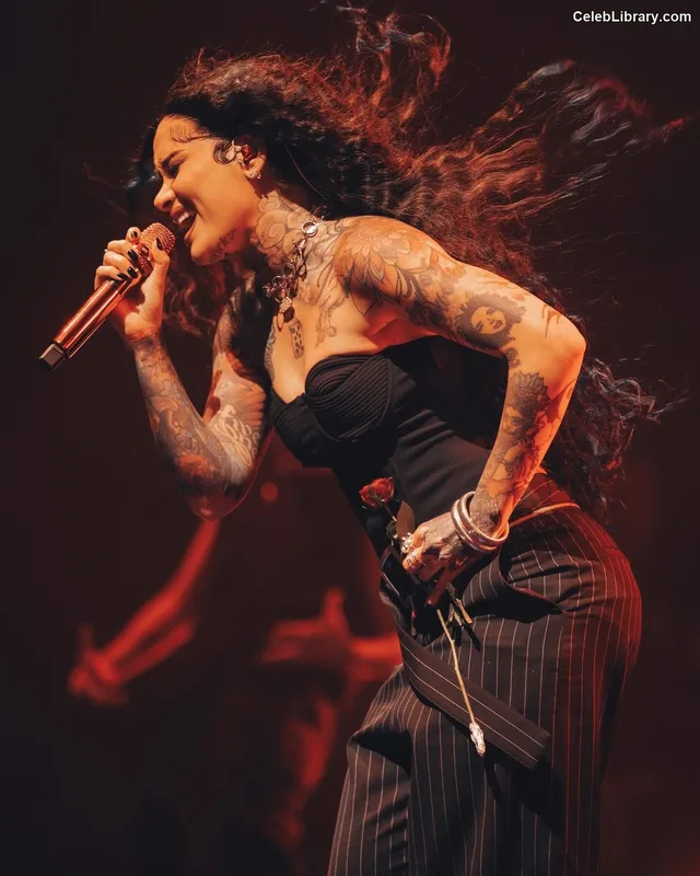Kehlani photo 14 of 593