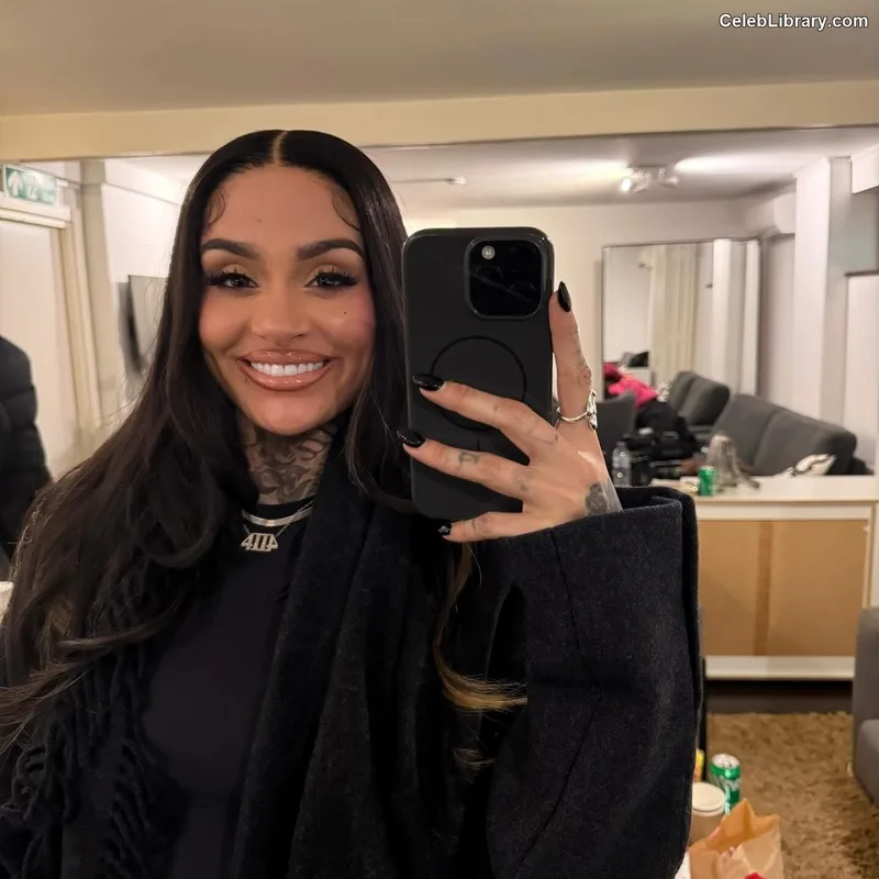 Kehlani photo 20 of 593