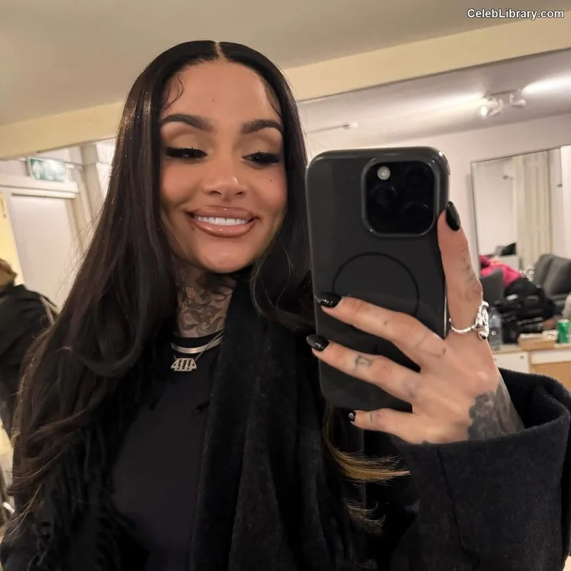 Kehlani photo 23 of 593