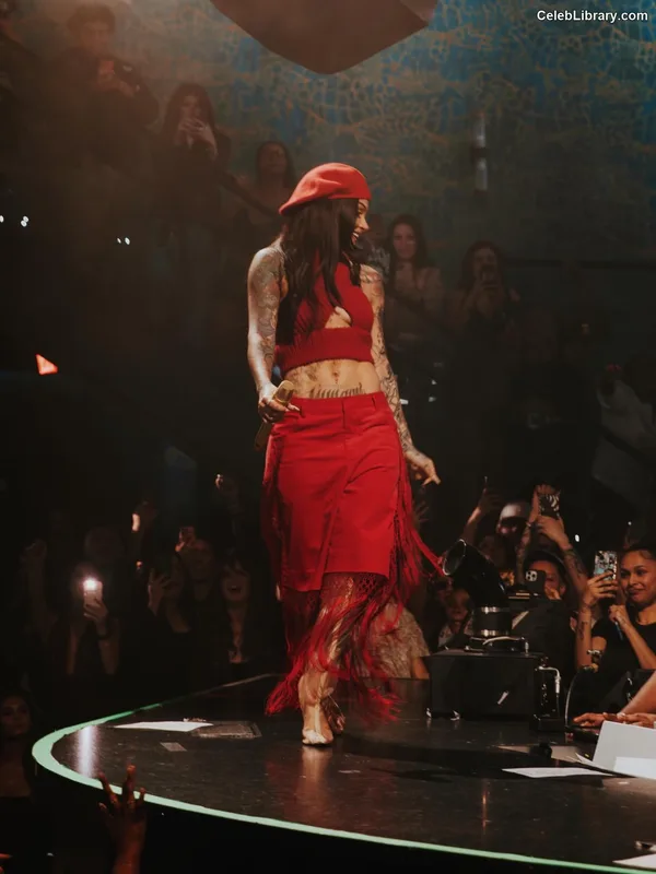 Kehlani photo 16 of 593