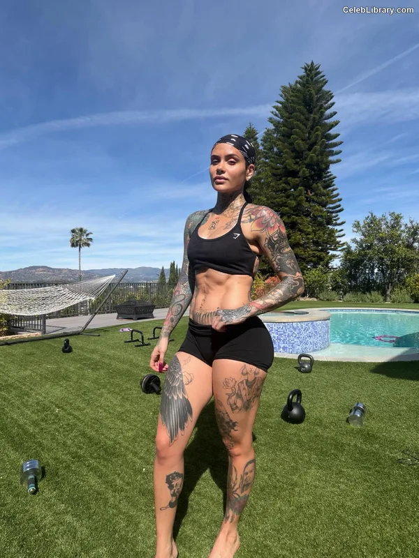 Kehlani photo 24 of 593