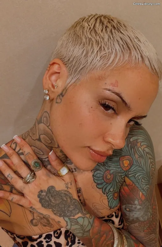 Kehlani photo 17 of 593
