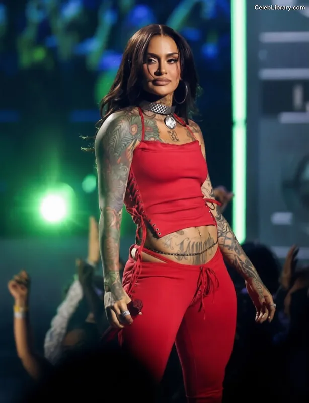 Kehlani photo 4 of 593